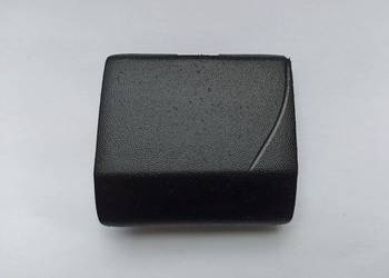 zaslepka zderzaka haka przod Renault Laguna II 01-05r