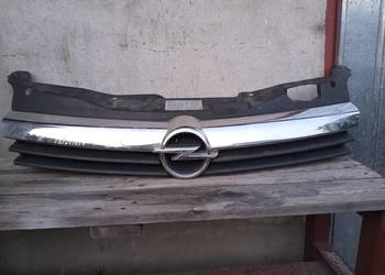 Grill opel astra H 2004r