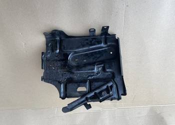 Podstawa akumulatora citroen c1 peugeot 107 Toyota aygo