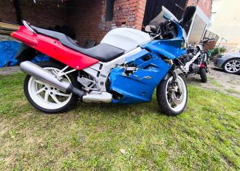 Honda vfr 750
