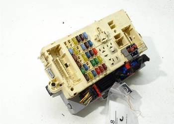 SKRZYNKA BEZPIECZNIKÓW FIAT STILO 46797609 Hatchback 01-10 1.9 115KM