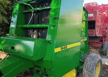 Prasa John Deere 545