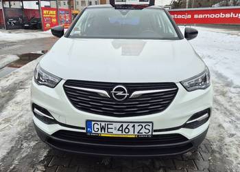 Opel grandland X 1.2 turbo 130km.