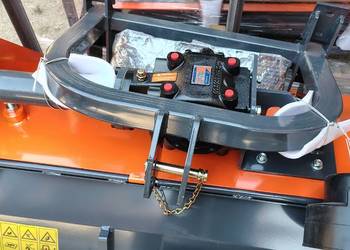 mocna nowa kosiarka bijakowa mulczer