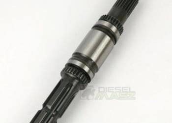 R122909 WAŁEK PTO WOM JOHN DEERE 2204, 2854, 7630, 7720, 77