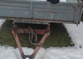 Przyczepa do ciągnika jedno osiowa