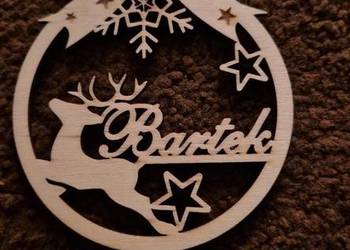 Drewniana bąbka na choinkę z imieniem Bartek
