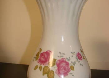Chodzież porcelanowy wazon