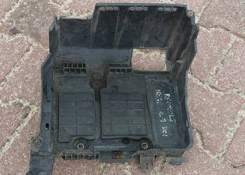 Podstawa akumulatora 8200467409 Renault Megane Scenic II