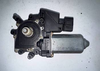Silniczek prawy szyby  przód 3D Audi A3 8L