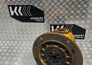 Lewa zwrotnica z piastą koła JCB 3CX i 4CX 453/25201