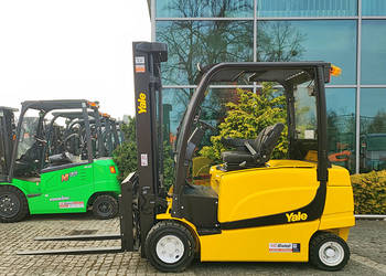 Wózek widłowy elektryczny Yale ERP35VL 3,5 t triplex 5,515 m półkabina|2018