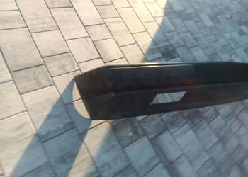 Zderzak przedni Mercedes W124 pierwsza seria