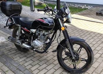 Ładny Motor motocykl Router RM 125 na kategorię B