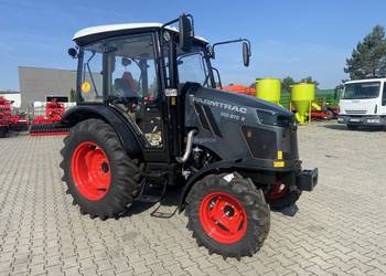 Ciągnik rolniczy FARMTRAC 555DTc V Elegance. Dostępny od ręki.