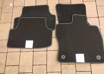 Zestaw dywaników welurowych VW golf