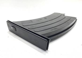 UCHWYT NA NAPOJE BMW E61 7063165 04-10 Kombi KUBKI KUBKÓW, WNĘKA