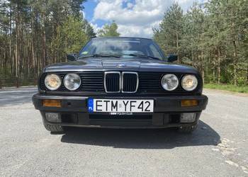 BMW E30 318i coupe