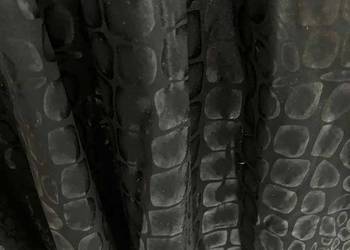 Elegancka czarna suknia delikatna elastyczna M Elegancka czarna suknia delikatna elastyczna M