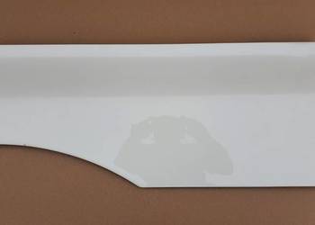 MAN TGX PRZEDŁUŻENIE STOPNICY LEWE BIAŁE 9010