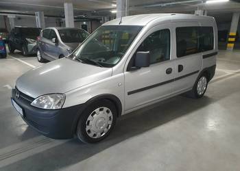 Opel Combo C osobowy 2010r,klima