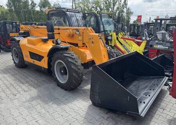 Ładowarka teleskopowa Yanmar silnik udźwig 3000 kg  zasięg 8 m JCB MANITOU