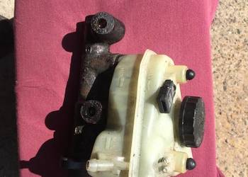 Mercedes W114 pompa hamulcowa