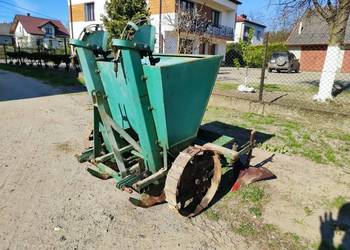 Sadzarka do ziemniaków dwurzędowa