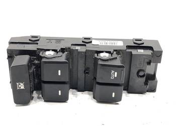 PRZEŁĄCZNIK SZYB HYUNDAI i20 II 93570-C8111 Hatchback WŁĄCZNIK