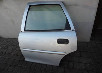 OPEL VECTRA B HB L147 FL DRZWI LEWY TYŁ
