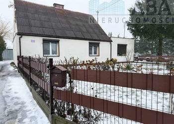 Dom z dwoma niezależnymi wejściami–idealny dla dwóch rodzin lub pod wynajem