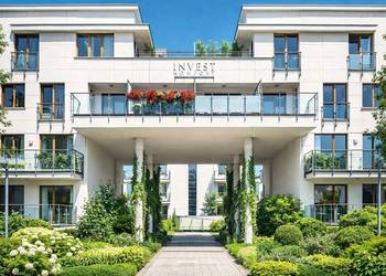 Cicha enklawa blisko Centrum. Ochrona, kort tenisowy, sauny, gym