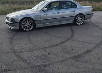 Bmw e38 740i individual