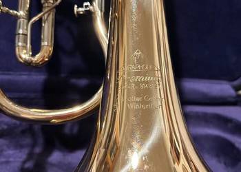 Sprzedaję bardzo ładny flugelhorn marki Miraphone w tonacji Bb. Instrument