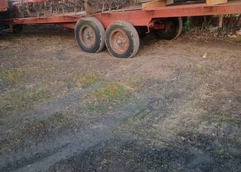 Przyczepa dłużyca do bel słomy siana