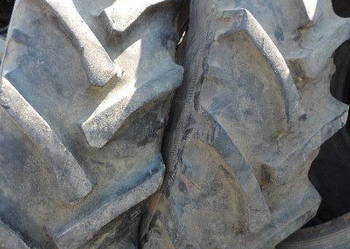 Opona 12.4R32 12.4-32 Stomil Opona 12.4R32 12.4-32 Stomil