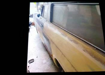 Mercedesa 111 w wersji kombi - po blacharce .kompletny .zadki okaz