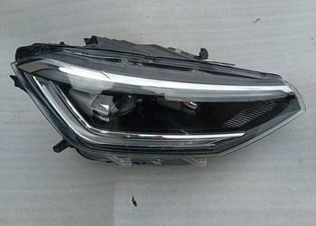 VW Taigo IQ Led reflektor, lampa prawy przód.
