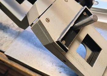 Statyw od powiększalnika.