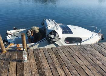 Łódz kabinowa rekreacyjno wędkarska ROMANA + przyczepa podłodziowa+ silnik