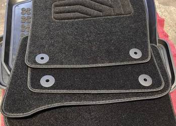 Dywaniki welurowe Skoda Fabia III