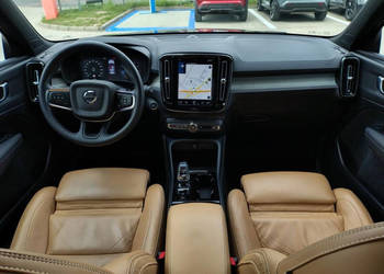 Volvo XC40, 2021r. || Skóry || Kamera || Automat || 1 WŁ || FV23$