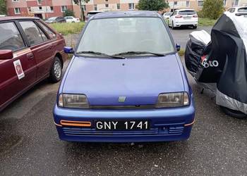 Fiat Cinquecento Sporting – 1997 r. – Blu Imola na czarnych tablicach