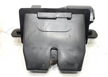 ZAMEK KLAPY TYŁ FORD FIESTA MK7 Hatchback 8A61-A442A66-BD