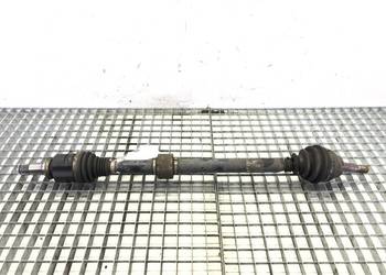 PÓŁOŚ PRAWY PRZÓD TOYOTA COROLLA E21 1.8 98KM PRZEGUB