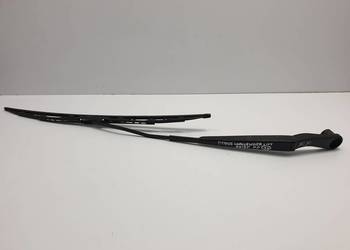 Dodge Challenger 15- RAMIE PRZEDNIEJ WYCIERACZKI