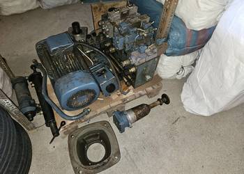 Częsci do wtryskarki Kuasy 105/32