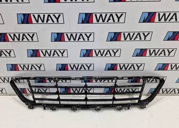 BMW X1 F48 ŚRODKOWA KRATKA ZDERZAKA PRZÓD PRZEDNIA 7383353