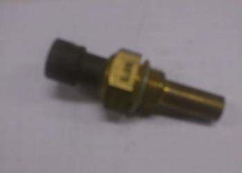 Czujnik temp.płynu chłodzącego Iveco Daily1 /BERU 0824121031