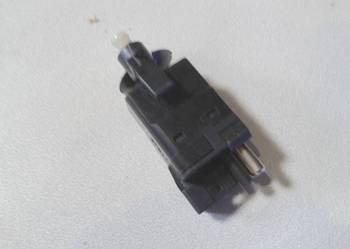 Wyłącznik świateł stop Mercedes W210 001 545 01 09